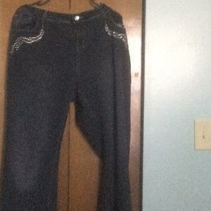 WOMAN BLACK JEWEL JEANS